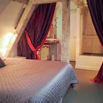 Maison D'hotes La Corne D'or 2*