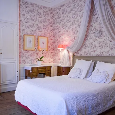 Bed & Breakfast Maison D'hotes La Corne D'or