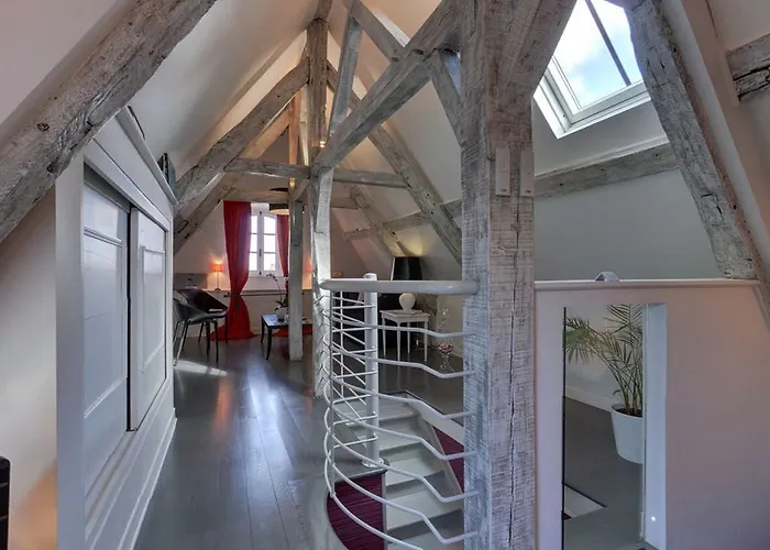 Maison D'hotes La Corne D'or Bed & Breakfast