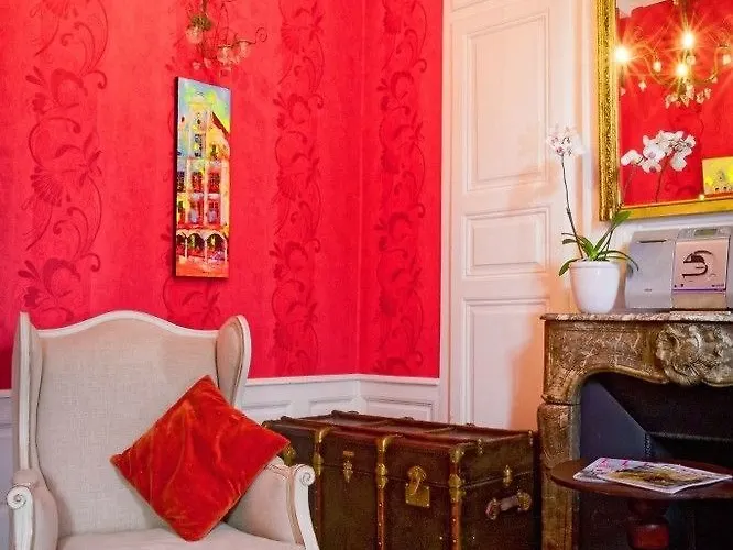 Maison D'hotes La Corne D'or 2*